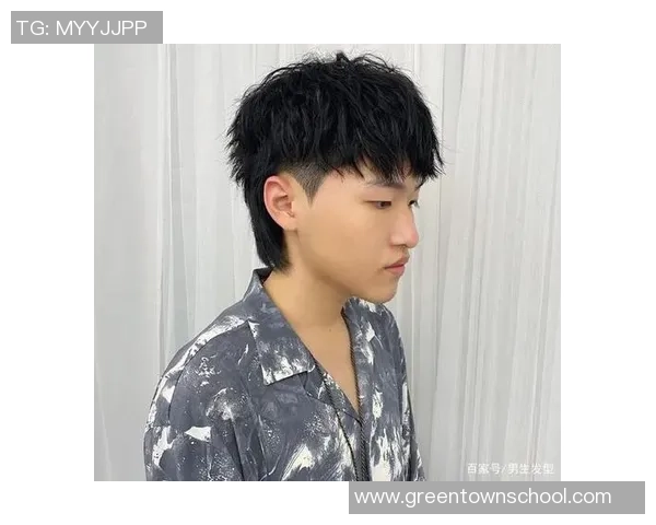 男士黑人足球明星发型的时尚潮流与个性魅力解析