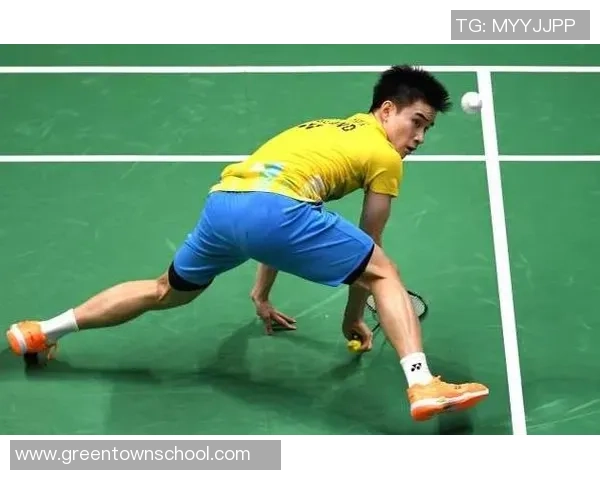 重庆羽毛球队实力引发热议球迷对其表现与训练方式展开激烈讨论