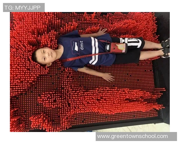 未来足球明星的成长之路与生活点滴全景记录